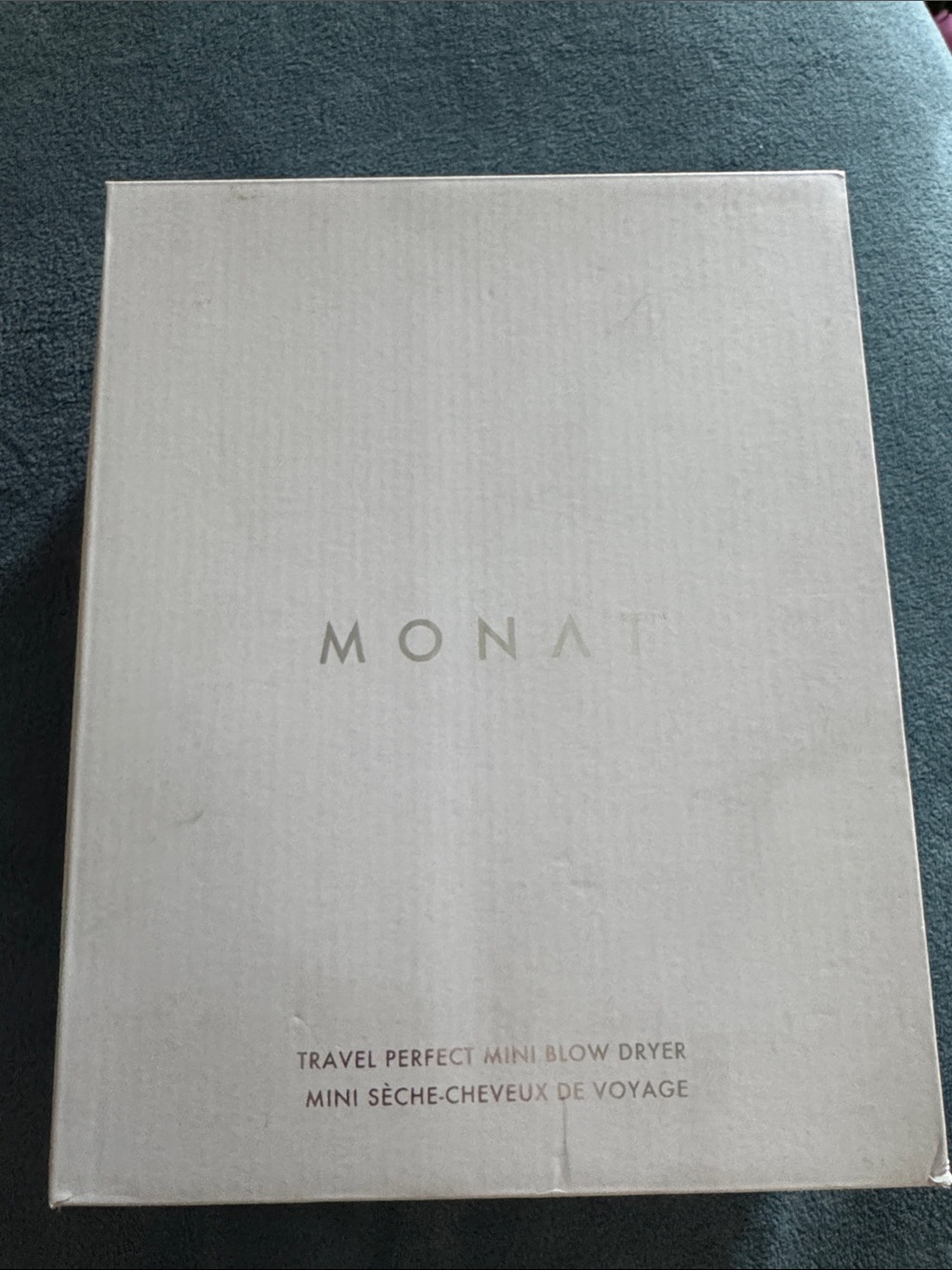 Monat Travel Perfect Mini Blow Dryer